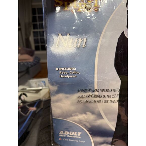 Spirit Halloween Nun Costume O/S EUC - Picture 3 of 5